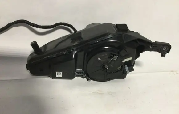 BMW 3 F30 F35 F31 AdBlue liquid reservoir 7433648