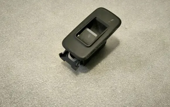 Jaguar XE Electric window control switch GX7314717AC