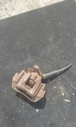 Ford Explorer Rear brake caliper