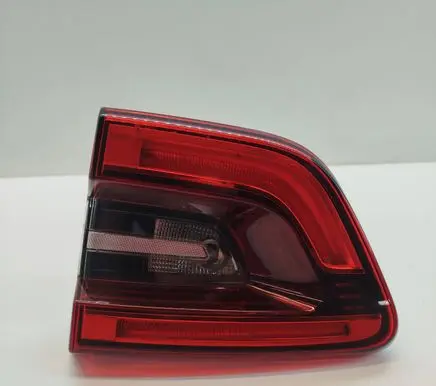 Renault Kadjar Tailgate rear/tail lights 265508898R
