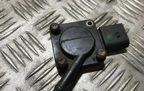 BMW 3 E90 E91 Air pressure sensor 1362778921903 13.62-7789219-03