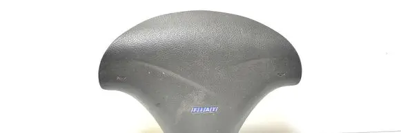 Fiat Multipla Steering wheel airbag