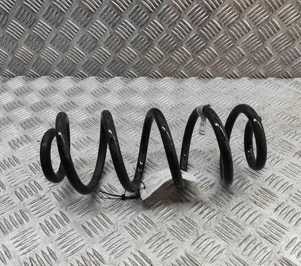 Volvo XC40 Rear coil spring 31658707