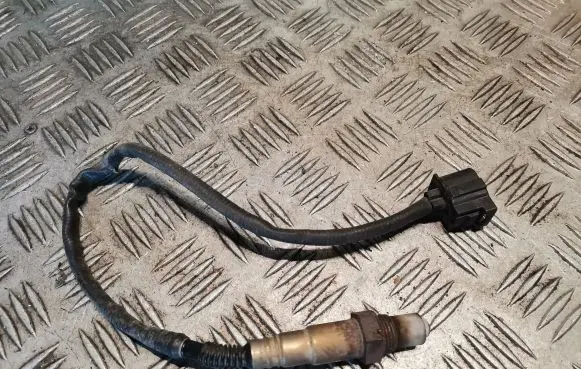 Mercedes-Benz S W221 Lambda probe sensor 0045420818 A0045420818