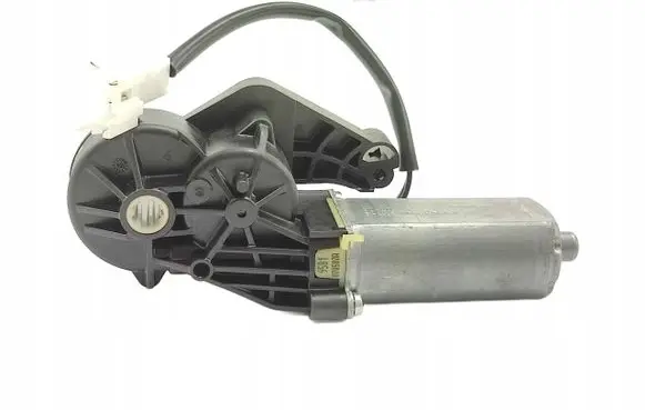Mercedes-Benz CLS C219 Seat adjustment motor A0068205942