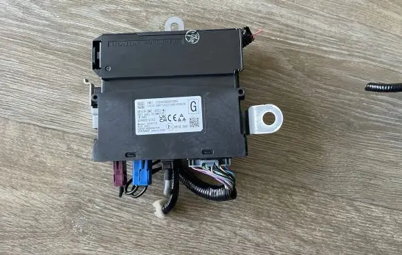 Honda HR-V Other devices 8B1103M0G021M1