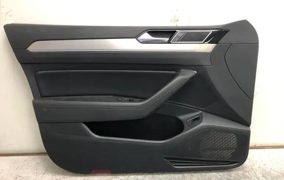 Volkswagen PASSAT B8 Front door card panel trim 3G0867061ABILI 3G0867061A