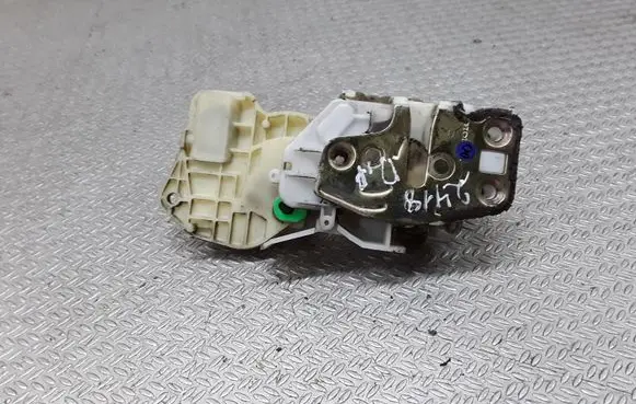 Honda Civic Front door lock