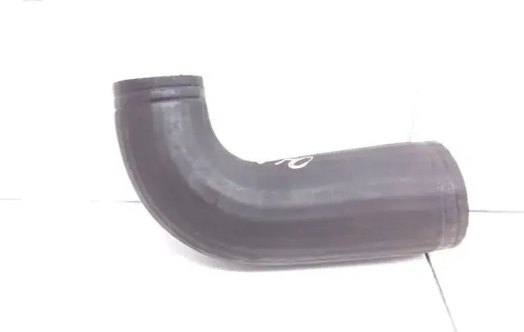 Volvo V70 Air intake hose/pipe