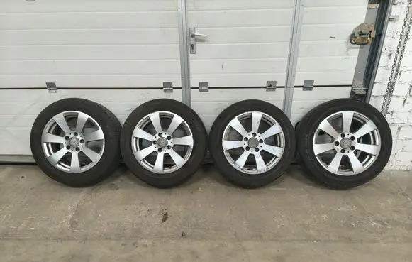 Mercedes-Benz C W204 R16 alloy rim A2044011102