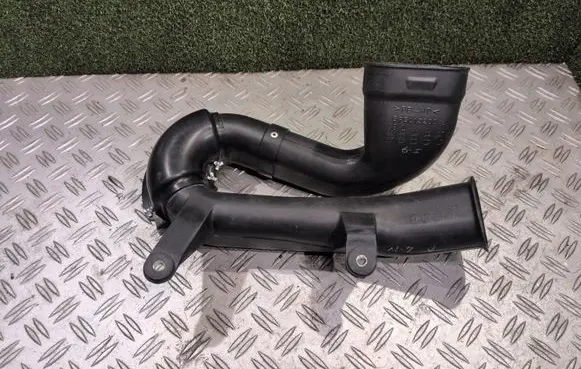 Mazda MX-5 NB Miata Air intake duct part BP5C13200