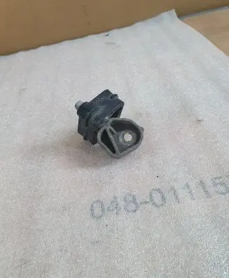 BMW 3 G20 G21 Muffler mount bracket/holder 7933854 8576996