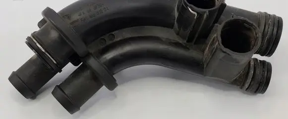 Porsche Cayman 987 Engine coolant pipe/hose 9A110601001