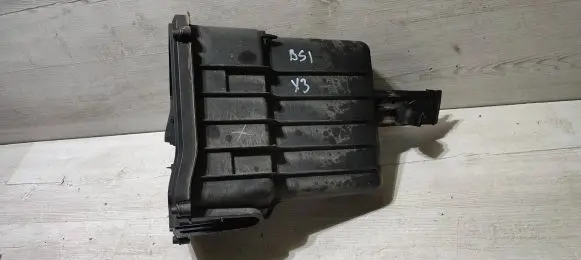 BMW X3 F25 Relay mounting block 10055913 8509909