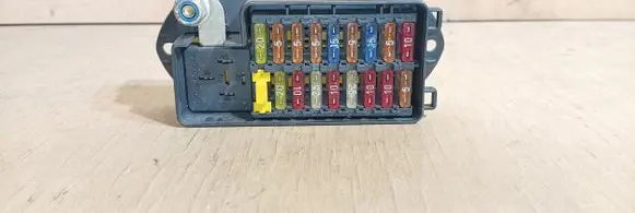 Jaguar XJ X308 Fuse module LNC2800BC 2800BC 518205000