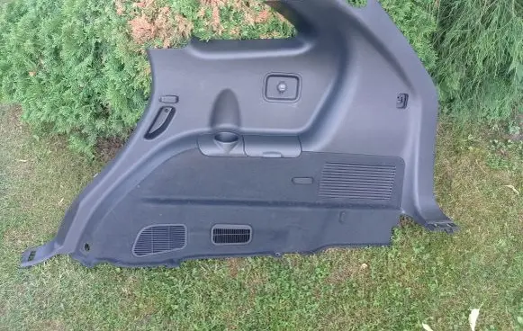 Hyundai ix 55 Trunk/boot side trim panel 857413J000