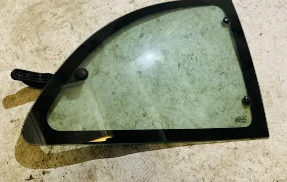 Ford Ka Rear side window