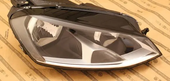 Volkswagen Golf VII Headlight/headlamp 5G1941006E