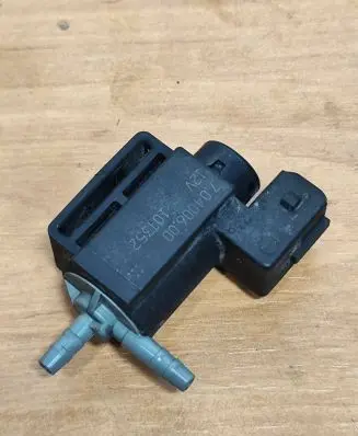 Ford S-MAX Turbo solenoid valve 70400600 101352