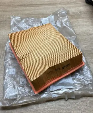 Peugeot 206 Air filter 1444J3