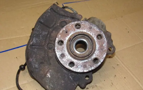 Seat Leon (1M) Rear wheel hub