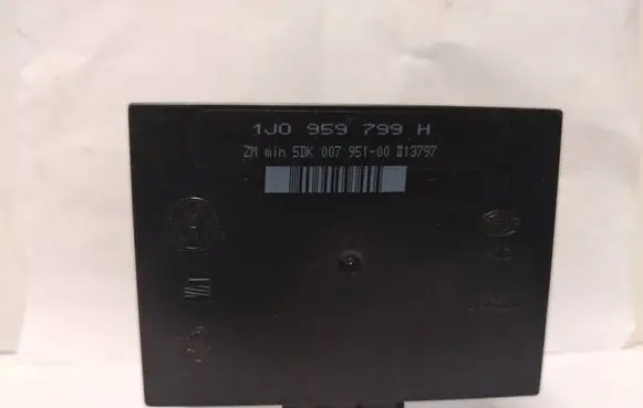 Volkswagen Golf IV Comfort/convenience module 1J0959799H 5DK00795100