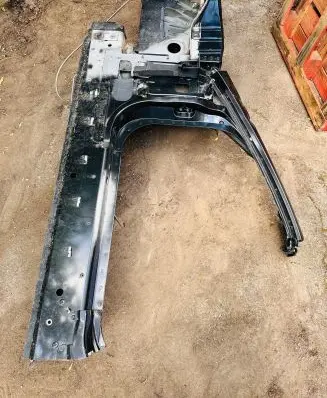 Front quarter panel