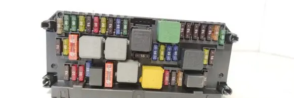 Mercedes-Benz E W212 Fuse box set A2129004911 2129004911 A2129016702