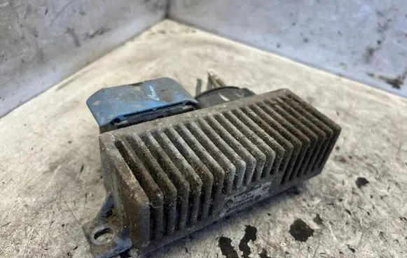 Renault Laguna III Glow plug pre-heat relay 8200558438A