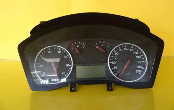 Fiat Croma Speedometer (instrument cluster) 51735924