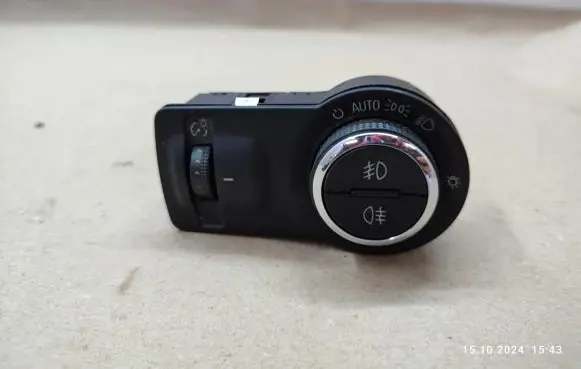 Opel Insignia A Light switch