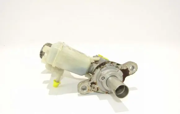 Suzuki Swift I Master brake cylinder 0204Y21819