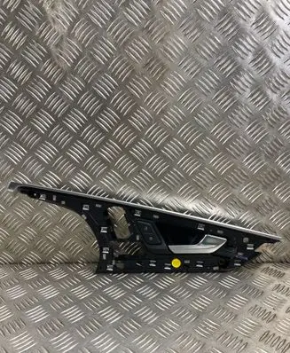 Audi Q7 4M Front door interior handle 4M0837020B