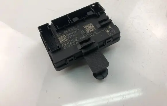 Volkswagen Golf VII Other control units/modules 5Q4959592F