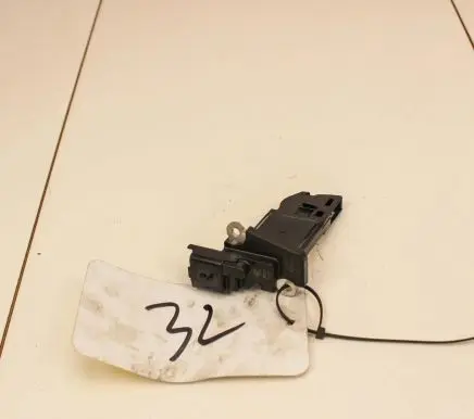 Citroen DS3 Mass air flow meter 9677093080