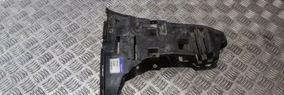 Volvo V70 Front bumper mounting bracket 9484362