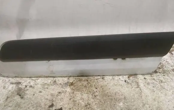 Citroen Berlingo Front door trim (molding) 