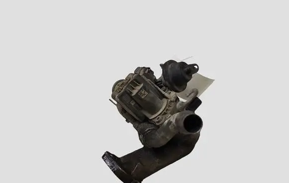Peugeot 5008 EGR valve 9802194080 1305961377 70215623