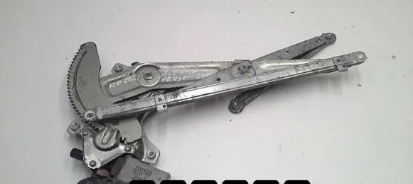 Toyota Avensis Verso Front door window regulator with motor 85710-44050