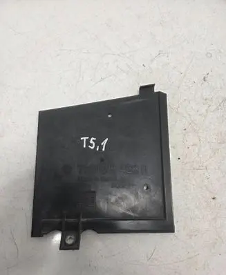 Volkswagen Transporter - Caravelle T5 Battery tray heat shield 7H0915438