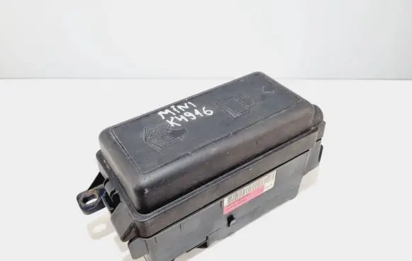 Mini One - Cooper Coupe R56 Fuse module 201214220909 9213372