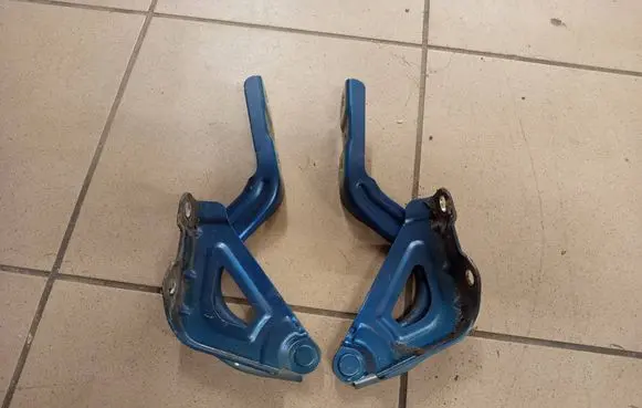 Hyundai Ioniq Engine bonnet/hood hinges