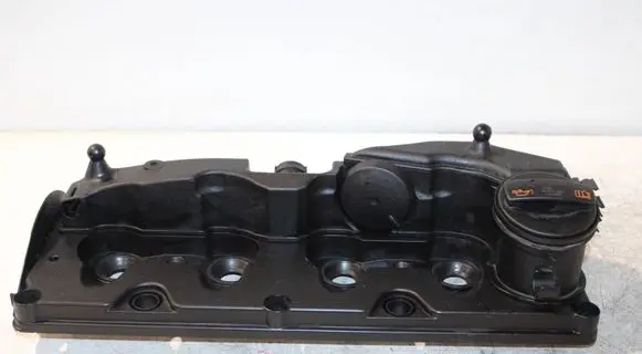 Volkswagen Caddy Rocker cam cover 03L103469R