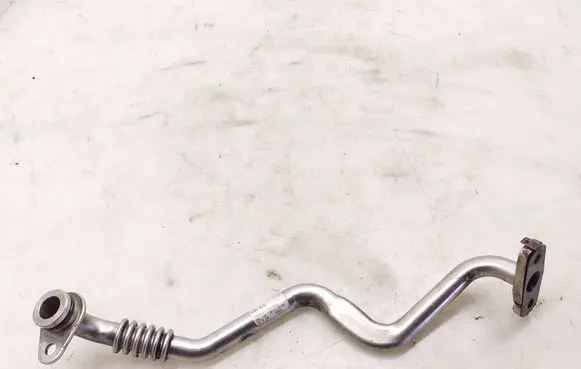 Audi A7 S7 4K8 Turbo turbocharger oiling pipe/hose 05L145736C