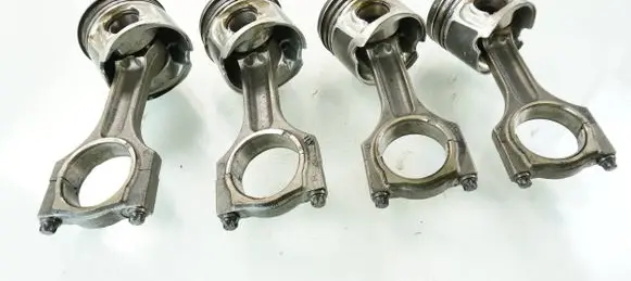 BMW X3 E83 Piston with connecting rod
