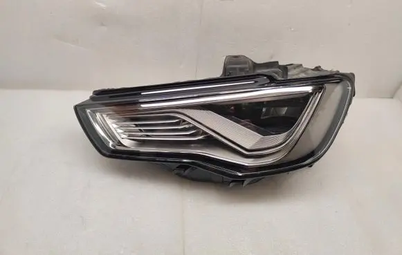 Audi A3 S3 8V Headlight/headlamp