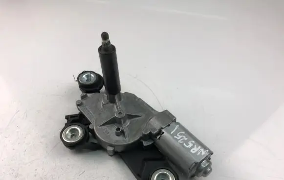 Ford Focus Wiper motor BV6117K441AA