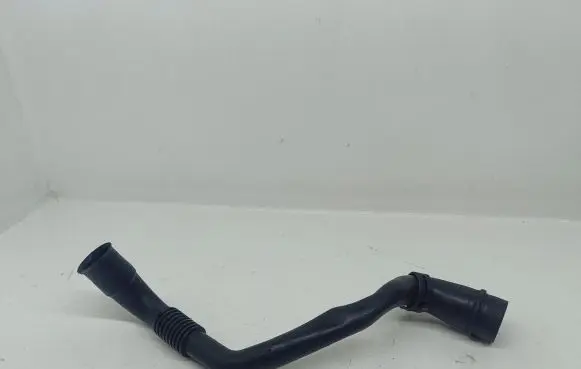Volkswagen Caddy Breather/breather pipe/hose 06A1032176