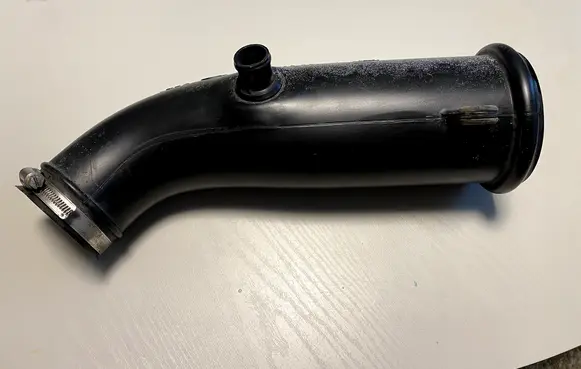 Mercedes-Benz G W461 W463 1st Gen Air intake duct part A4635200204