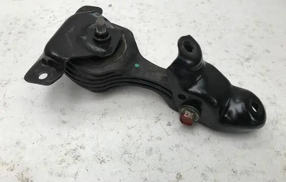 Honda ZR-V Gearbox mounting bracket T241 4030